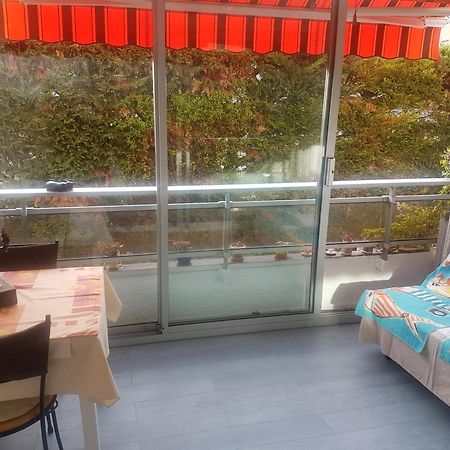Plein Soleil Apartment Санари-сюр-Мер Екстериор снимка